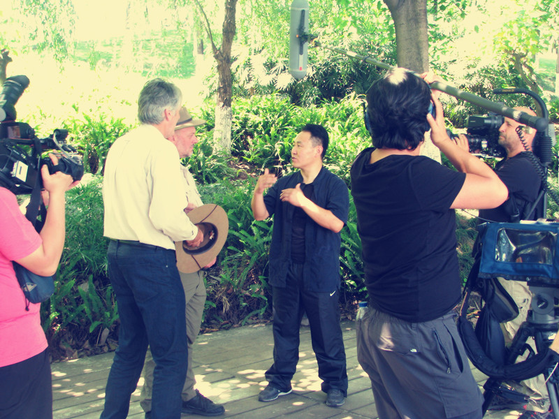 ABUIABACGAAggsGZvwYoot-WwgQwoAY42AQ